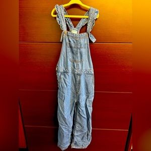 Jumpsuit girl